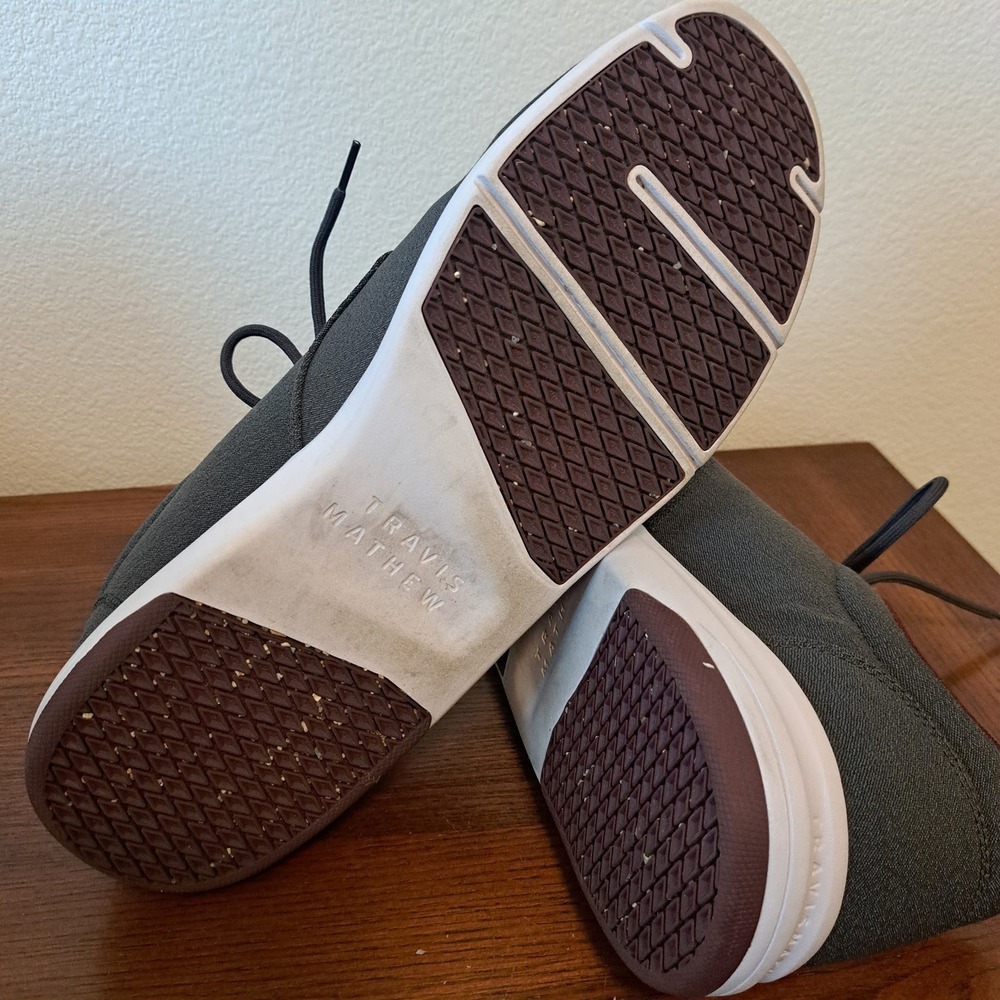 TravisMathew The Daily Knit Grey Burgundy Sneakers 1MAA222 Mens 14 - Picture 8 of 11